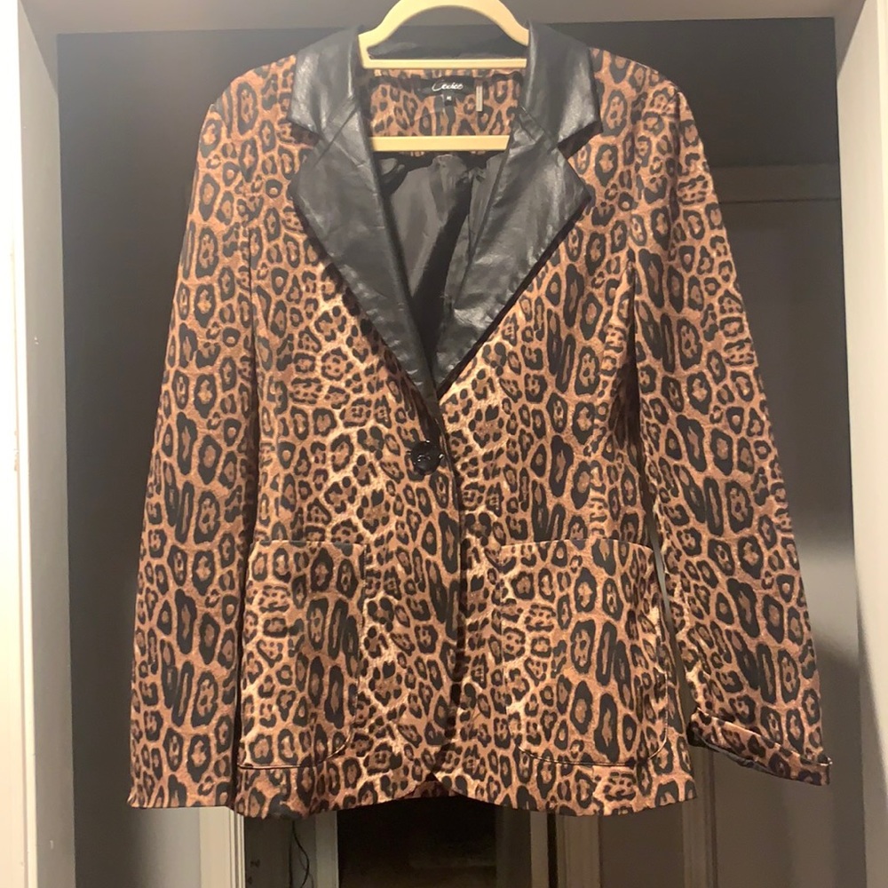 Cecico Cheetah jacket size medium